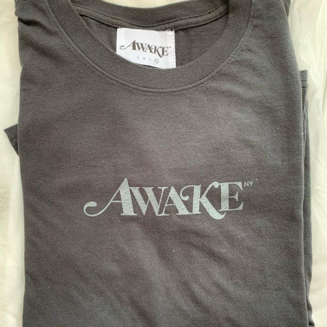 AWAKE(アウェイク)のAWAKE NY  CLASSIC LOGO S/S T-SHIRT tシャツ  メンズのトップス(Tシャツ/カットソー(半袖/袖なし))の商品写真