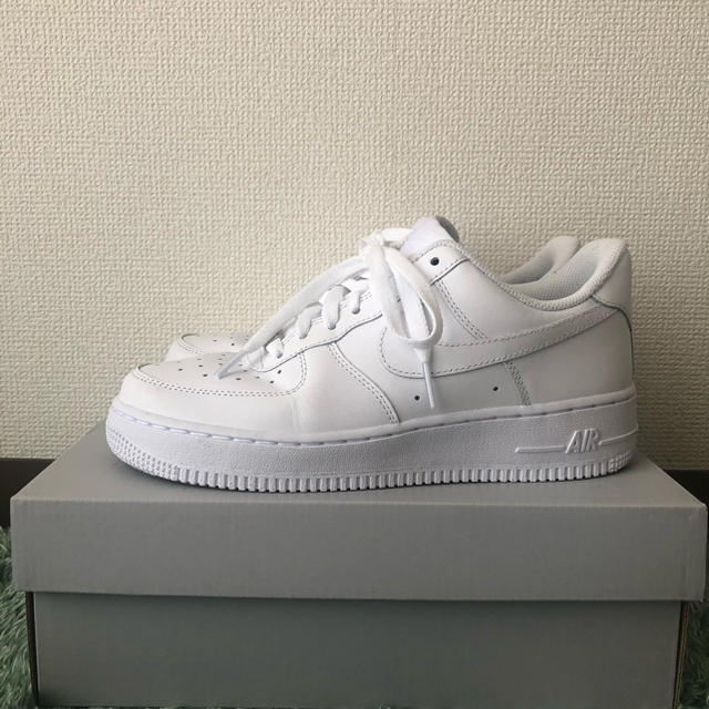 NIKE(ナイキ)のばびさん専用　NIKE AIR FORCE1 エアフォース レディースの靴/シューズ(スニーカー)の商品写真