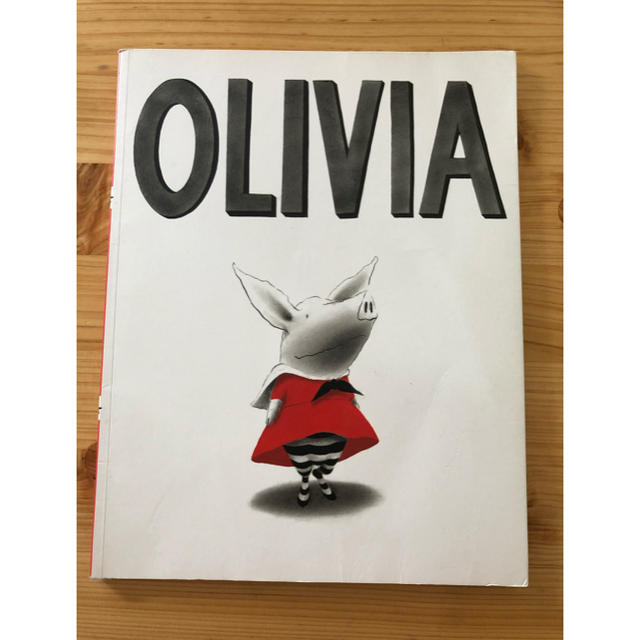 OLIVIA(P) エンタメ/ホビーの本(洋書)の商品写真