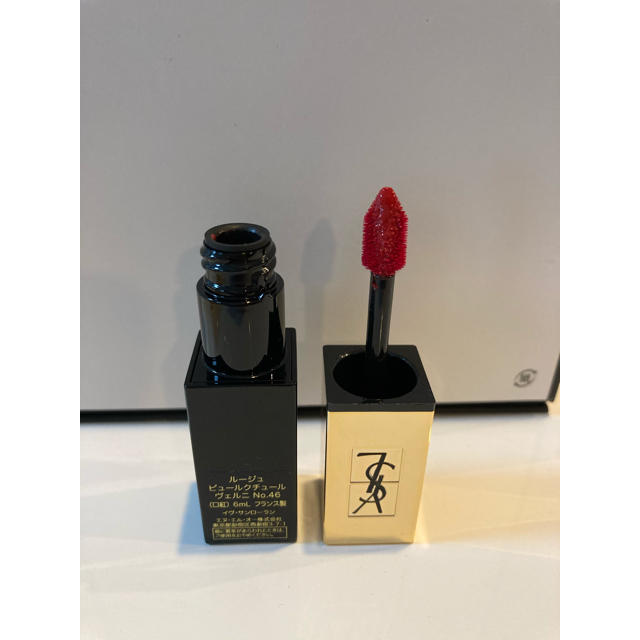 Yves Saint Laurent Beaute(イヴサンローランボーテ)の✴︎イヴ・サンローラン ルージュ　ビュールクチュール　ヴェルニ　No.46 コスメ/美容のベースメイク/化粧品(リップグロス)の商品写真