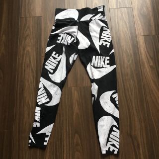 ナイキ(NIKE)のNIKE レデーストレーニングウェア　M(その他)