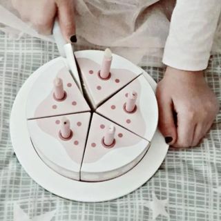 イケア(IKEA)の入荷 kidsconcept  ホールケーキ(知育玩具)