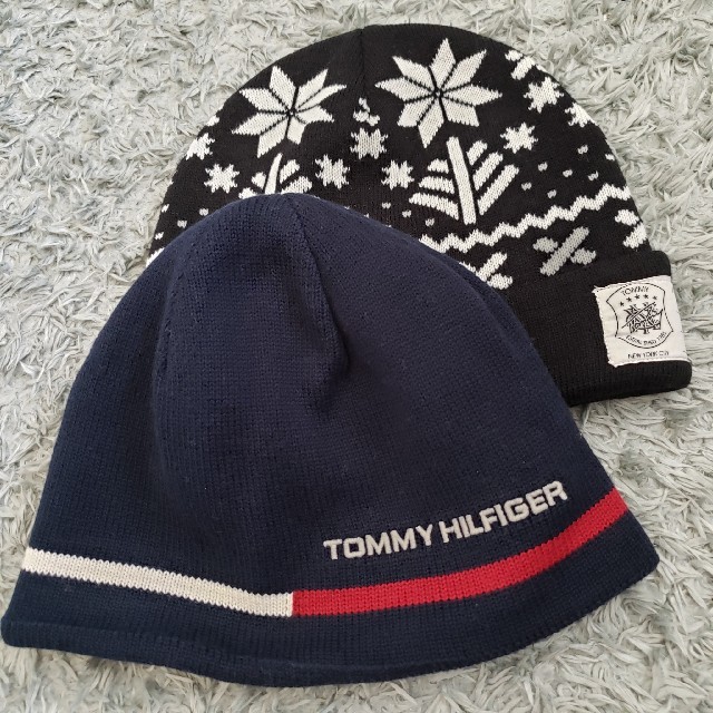 TOMMY HILFIGER(トミーヒルフィガー)のトミーヒルフィガーニット帽 メンズの帽子(ニット帽/ビーニー)の商品写真