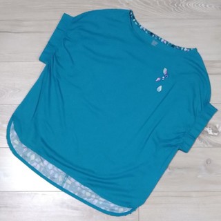 グラニフ(Design Tshirts Store graniph)のgraniphグラニフ 刺繍入りTシャツ ブルーグリーン(Tシャツ(半袖/袖なし))