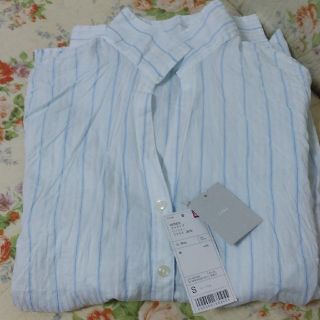 ユニクロ(UNIQLO)のUNIQLOタグ付き！ワッシャーブラウス(シャツ/ブラウス(長袖/七分))