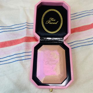 トゥフェイス(Too Faced)のダイヤモンドライト マルチユース ハイライター(チーク/フェイスブラシ)