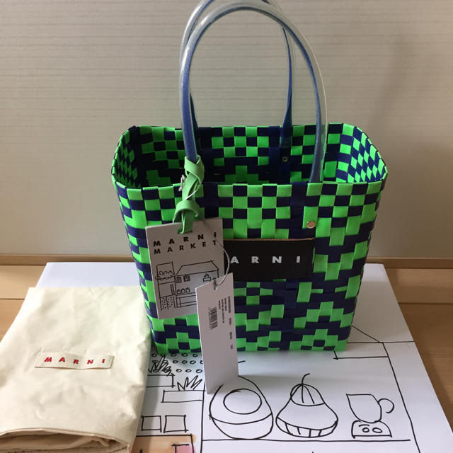 Marni(マルニ)のマルニ マルニフラワーカフェ ピクニックバッグ ミニ 正規品 レディースのバッグ(かごバッグ/ストローバッグ)の商品写真