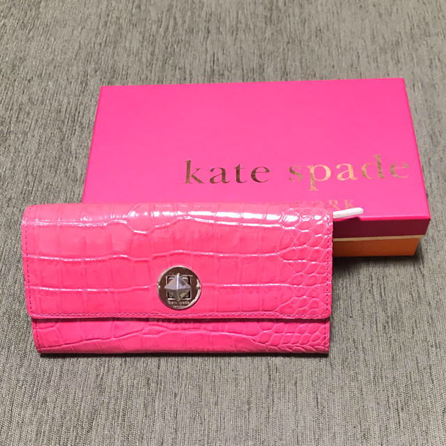 Kate Spade New York ハイセンスケイトスペード長財布クロコ型押しレザーピンク派手可愛いウォレットの通販 By クーポン対応おまとめ有 ケイトスペードニューヨークならラクマ