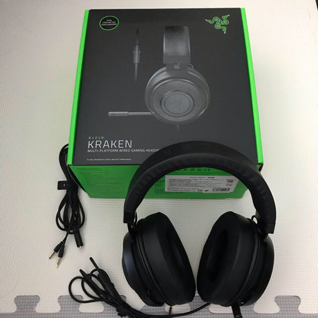 Razer レイザー Kraken Black 【第3世代】 スマホ/家電/カメラのオーディオ機器(ヘッドフォン/イヤフォン)の商品写真