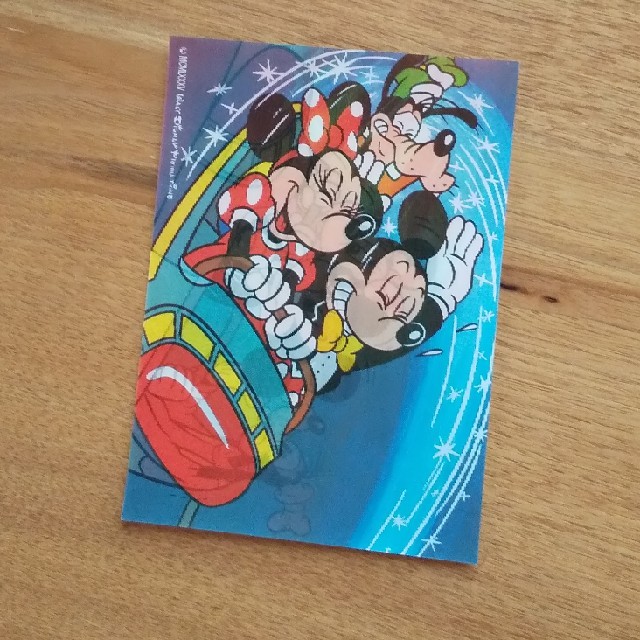 Disney(ディズニー)のディズニーの角度で絵が変わるポストカード エンタメ/ホビーのおもちゃ/ぬいぐるみ(キャラクターグッズ)の商品写真