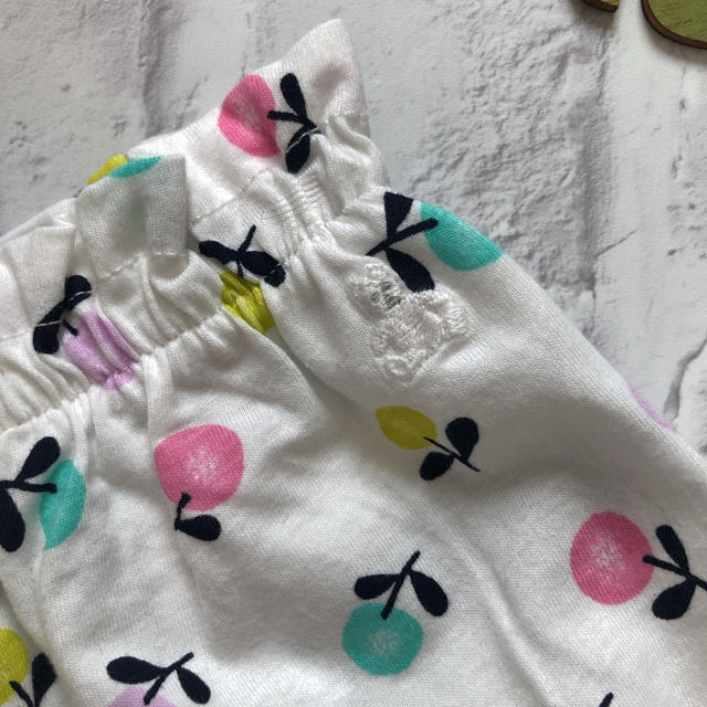 babyGAP(ベビーギャップ)の☆ baby   GAP ☆ 新品　ロンパース＆パンツ　70㎝  キッズ/ベビー/マタニティのベビー服(~85cm)(ロンパース)の商品写真