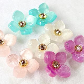 №259 優しい色あい❁⃘1粒フラワーピアス/イヤリング(ピアス)