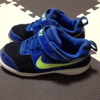 ナイキ(NIKE)の値下げ！ナイキ キッズスニーカー19cm(スニーカー)