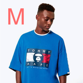 アベイシングエイプ(A BATHING APE)のAAPE X TOMMY JEANS FLAG TEE BLUE M(Tシャツ/カットソー(半袖/袖なし))