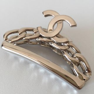 極美品 2021年モデル CHANEL ヘアクリップ