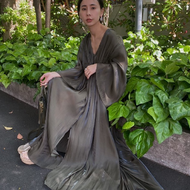 Ameri VINTAGE(アメリヴィンテージ)のyuu様専用♡MEDI GATHER NEGLIGEE DRESS レディースのワンピース(ロングワンピース/マキシワンピース)の商品写真