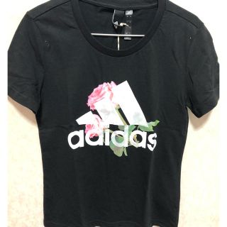 アディダス(adidas)のadidas 花柄フローラルロゴTシャツ(Tシャツ(半袖/袖なし))