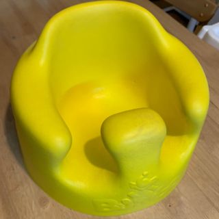 バンボ(Bumbo)の美品 バンボ Bumbo 赤ちゃん チェア ベビーチェア 椅子 テーブル付き(その他)