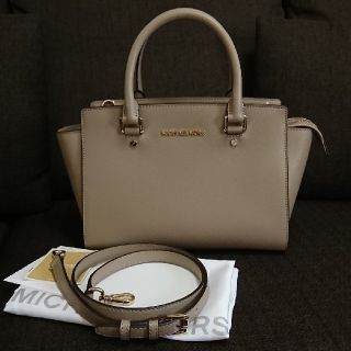 MICHAEL KORS マイケルコース ベージュ ハンドバッグ