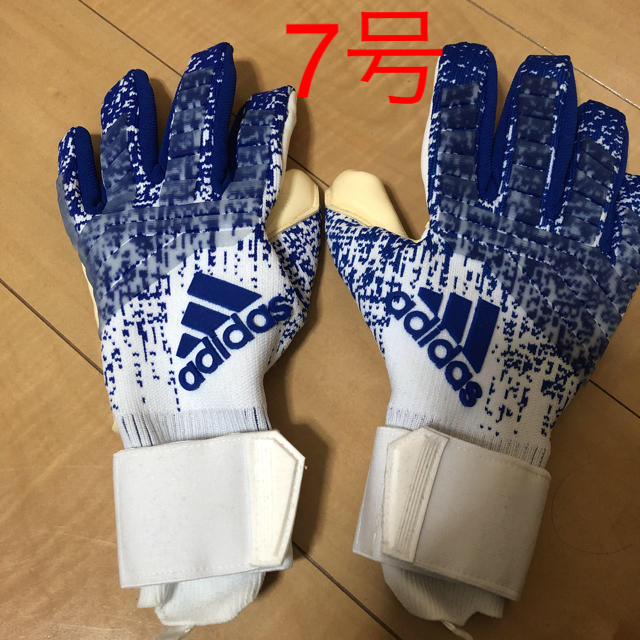 アディダス キーパーグローブ 7号 - フットサル