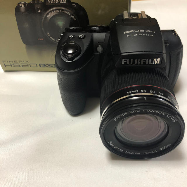 富士フイルム　FinePix HS20 exr 1600万画素　30倍ズームスマホ/家電/カメラ