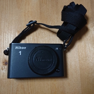 ニコン(Nikon)のミラーレス一眼カメラ Nikon 1 J3 本体のみ(ミラーレス一眼)