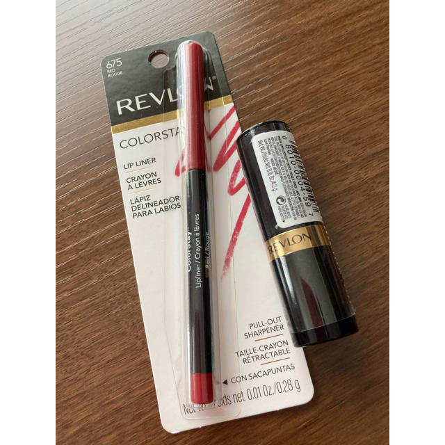 REVLON(レブロン)のREVLON リップスティック・リップライナー コスメ/美容のベースメイク/化粧品(口紅)の商品写真