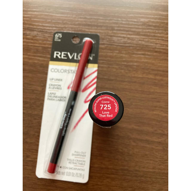 REVLON(レブロン)のREVLON リップスティック・リップライナー コスメ/美容のベースメイク/化粧品(口紅)の商品写真