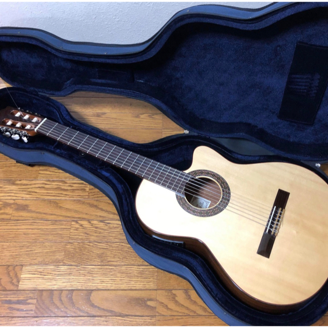 【中古】 Paco Castillo 224CE  NarrowNeck 楽器のギター(クラシックギター)の商品写真