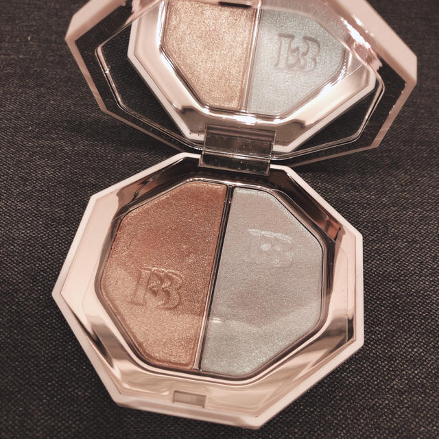 限定値下げ　Fenty Beauty ハイライター