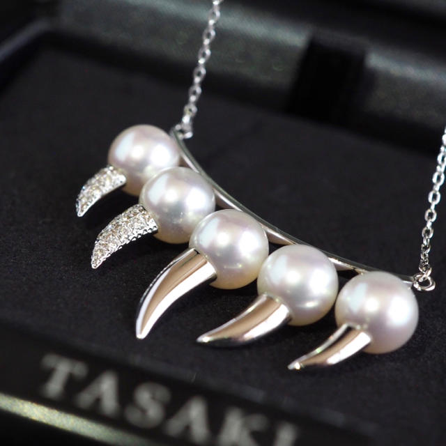 TASAKI(タサキ)のpotato様専用　TASAKI タサキ デインジャー ファング ネックレス レディースのアクセサリー(ネックレス)の商品写真