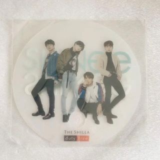 シャイニー(SHINee)のSHINee 非売品うちわ(ミュージシャン)