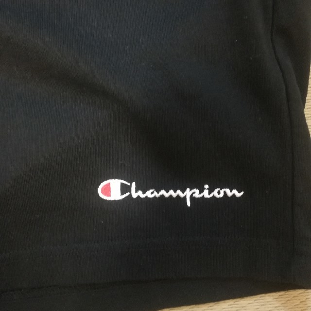 Champion(チャンピオン)の【新品タグ付き】Champion　ショートパンツ メンズのパンツ(ショートパンツ)の商品写真