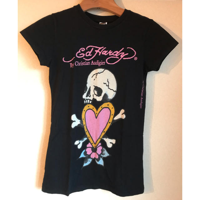 Ed Hardy(エドハーディー)の【美品】エドハーディー半袖Tシャツ レディースのトップス(Tシャツ(半袖/袖なし))の商品写真