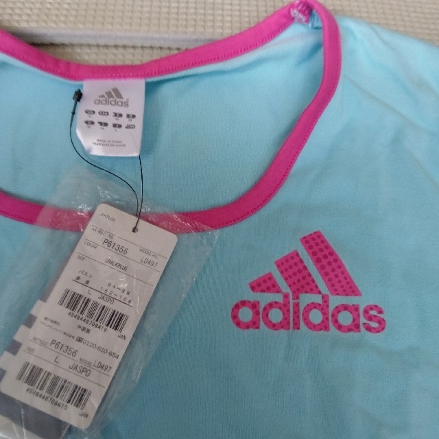 adidas(アディダス)の半袖Tシャツ レディースのトップス(Tシャツ(半袖/袖なし))の商品写真