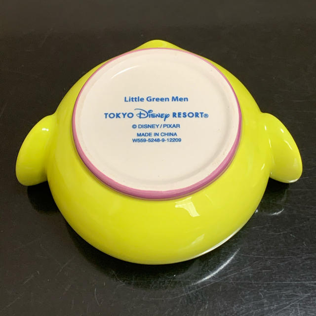 Disney(ディズニー)のリトルグリーンメン　小物入れ (陶器) インテリア/住まい/日用品のインテリア小物(小物入れ)の商品写真