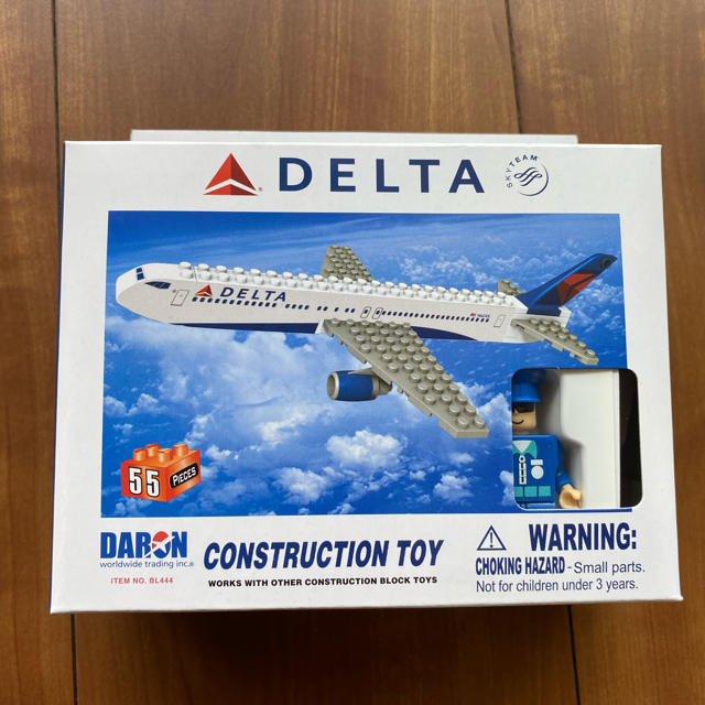 DELTA(デルタ)のデルタ航空   ブロック　非売品　新品未開封　DELTA エンタメ/ホビーのコレクション(ノベルティグッズ)の商品写真