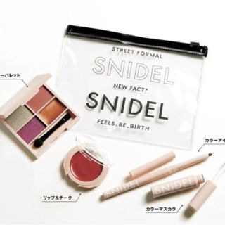 スナイデル(SNIDEL)の【新品】SNIDEL　コスメセット & クリアポーチ(コフレ/メイクアップセット)