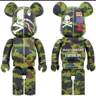 アベイシングエイプ(A BATHING APE)のmastermind VS BAPE®️ BE@RBRICK 1000%(キャラクターグッズ)