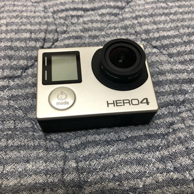 日本製】 GoPro Hero4 SDカード付属 おまけ多数付き スマホ/家電