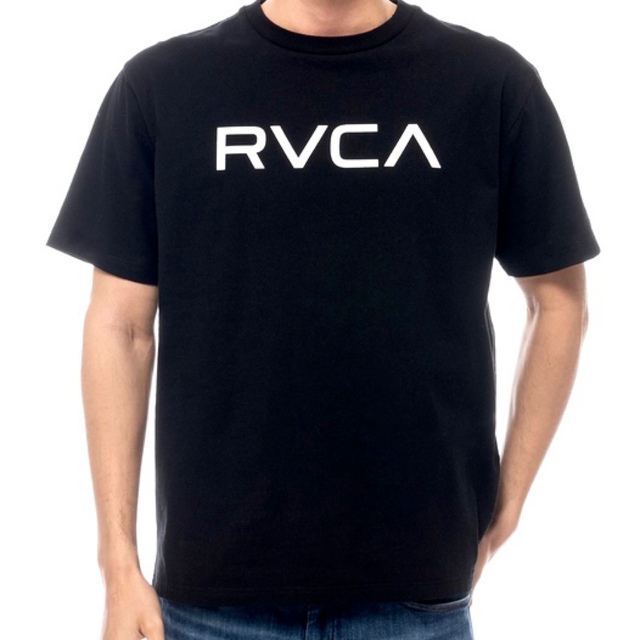 RVCA(ルーカ)のメンズ レディース ルーカ ビックロゴ 半袖Tシャツ 袖 刺繍 ロゴ ブラック メンズのトップス(Tシャツ/カットソー(半袖/袖なし))の商品写真