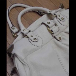 Massimo Dutti(ショルダーバッグ)のフリマアイテム一覧 Massimo Dutti(ショルダーバッグ)のフリマアイテム一覧