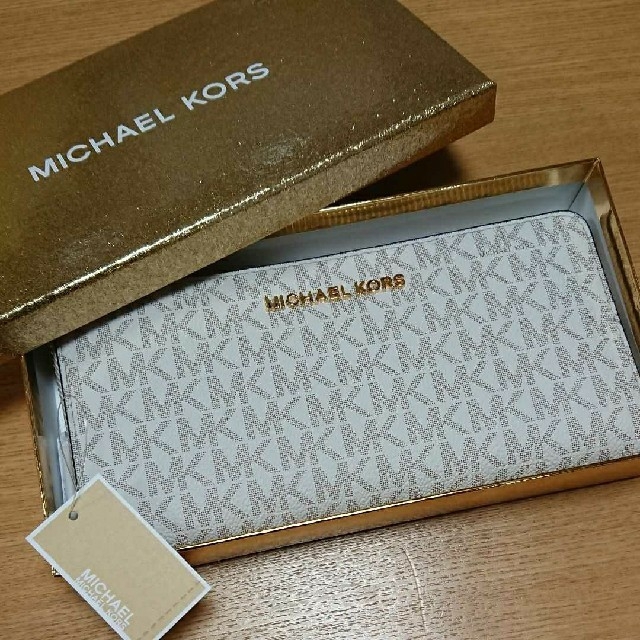 新品 ⭐ MICHAEL KORS マイケルコース 長財布 バニラ ⭐