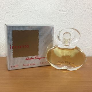 サルヴァトーレフェラガモ(Salvatore Ferragamo)の*新品*インカント...ミニ香水♡︎(香水(女性用))