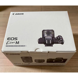 キヤノン(Canon)の新品未使用 EOS Kiss M・ダブルズームキット・ブラック(ミラーレス一眼)