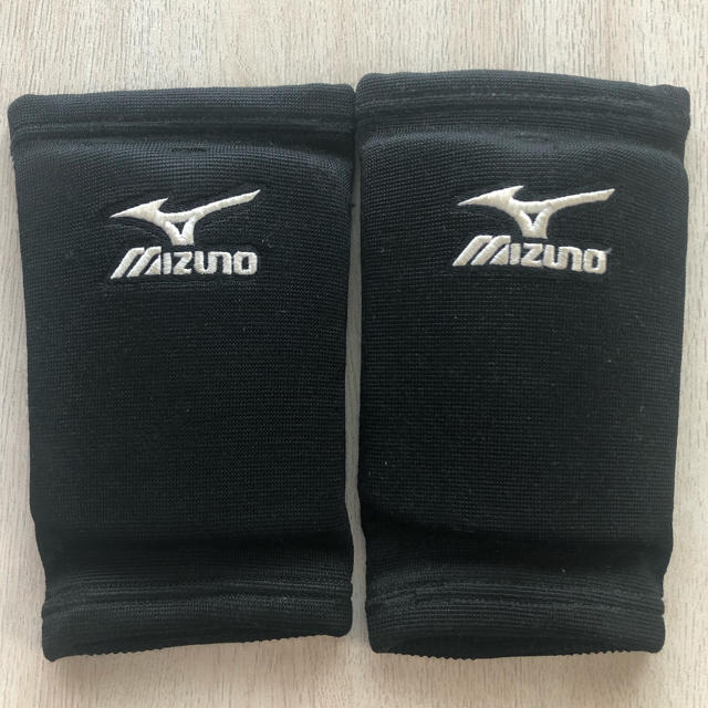 MIZUNO(ミズノ)のMIZUNOジュニア用二ーサポーター スポーツ/アウトドアのスポーツ/アウトドア その他(バレーボール)の商品写真