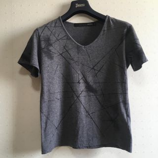 シュリセル(SCHLUSSEL)のSCHLUSSEL VネックTシャツ　グレー(Tシャツ/カットソー(半袖/袖なし))