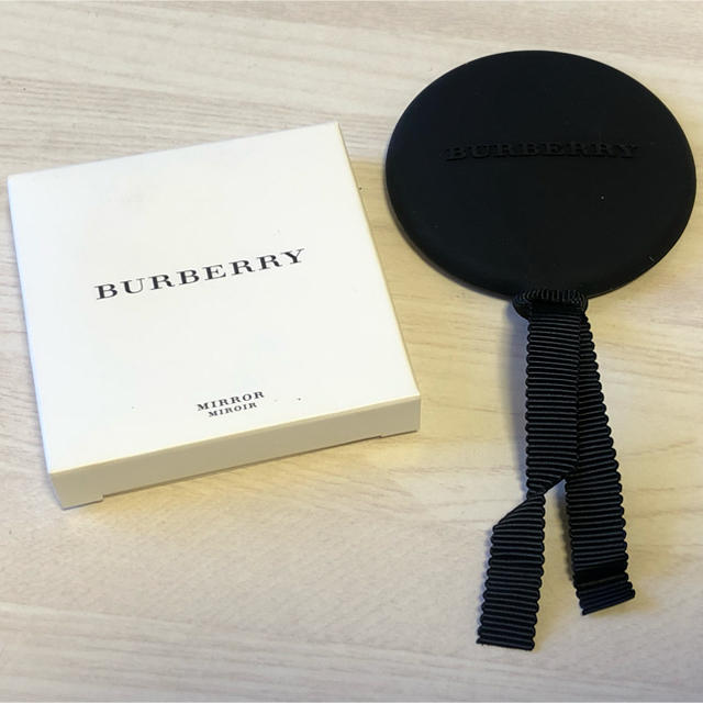 BURBERRY(バーバリー)のバーバリー　ミラー　非売品 レディースのファッション小物(ミラー)の商品写真