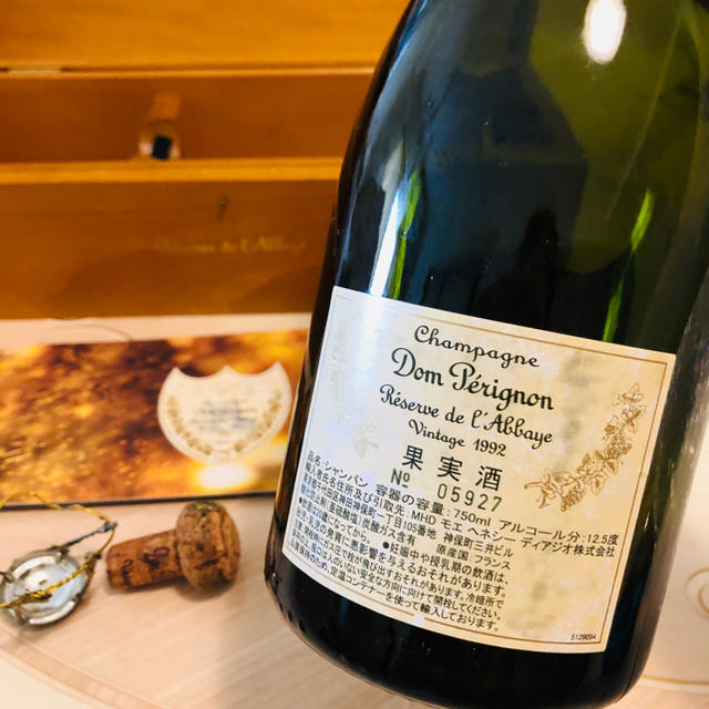 Dom Pérignon - ドンペリ ゴールド 1992年 木箱 空き瓶の通販 by miko ...