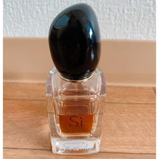 ジョルジオアルマーニ(Giorgio Armani)のGiorgio Armani アルマーニ  Si オードパルファム　30ml  (香水(女性用))